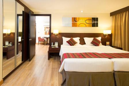 Lohas Residences Sukhumvit - 6
