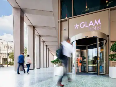 Glam Milano - 25