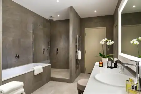 Hôtel Barrière L'Hôtel du Golf Deauville - 89
