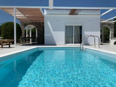 Vanik Suites - 118