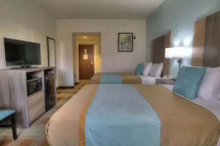 Pigeon River Inn - 93