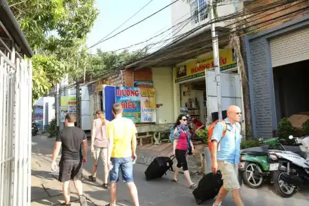 Duong Hieu Guesthouse - 13