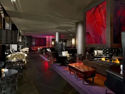 W Minneapolis - The Foshay - 18