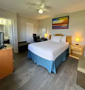 2400 Motel - 20