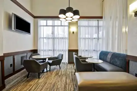 Hyatt Place Albuquerque/Uptown - 10