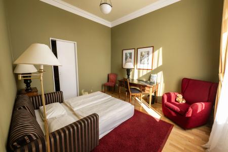 Louisa's Place - 46