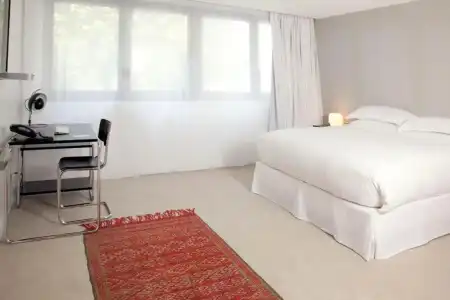 La Maison Champs Elysées - 96