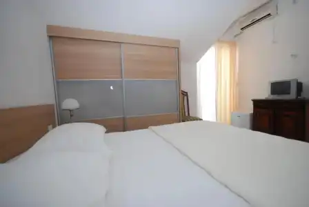Pansion Anita - 14