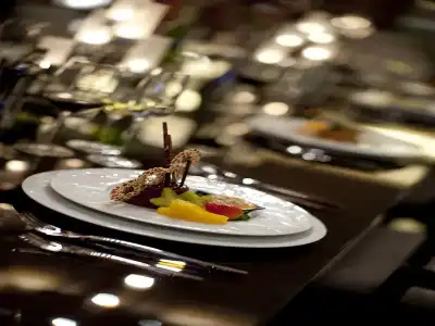 Crowne Plaza Xian by IHG - 10