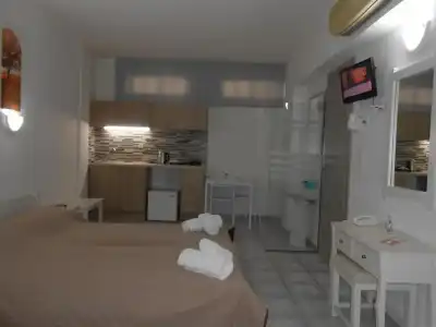 Aristo Apartments - 6