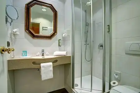 Premier Inn Passau Weisser Hase - 35