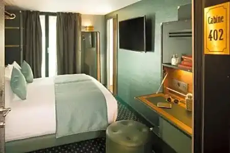 WHISTLER Paris - 54