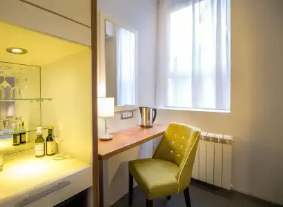 Privilege Suites by Central Park - 1