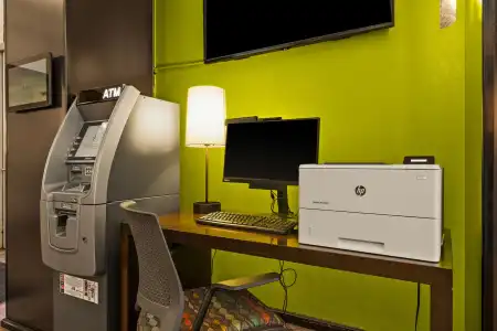 Best Western The Plaza Honolulu Airport - Free Breakfast - 6