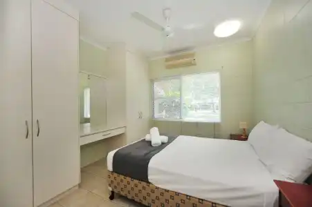 Seascape Holidays - 53 Reef Street - 26