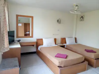 Sailom Resort Bangsaphan - 17