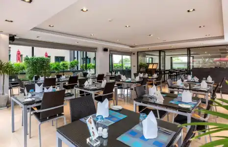 The Charm Resort Phuket - 18