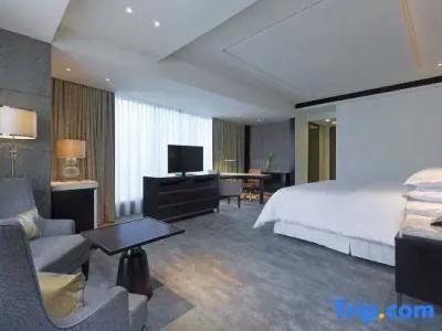 Sheraton Grand Jakarta Gandaria City - 123
