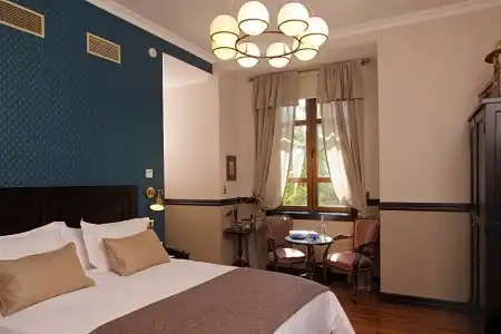 Boutique Castillo Rojo - 84