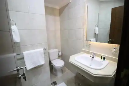 Miramar Talaat Harb - 38