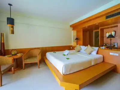 Seaview Patong - 35