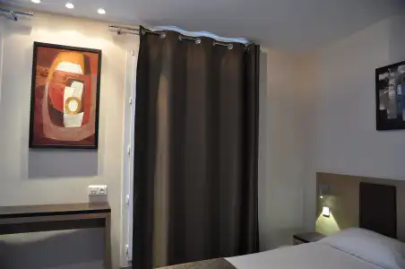 Source Hôtel - 12