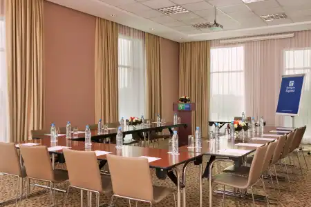Holiday Inn Express Dubai - Jumeirah - 43