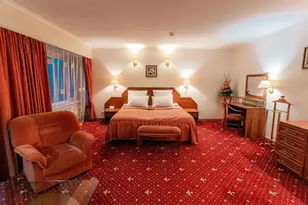 Akademicheskaya - 9