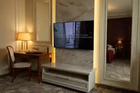 Grand Otel Emerald - 79