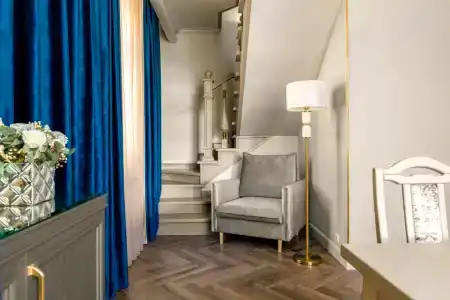 Suleiman Palace - 108