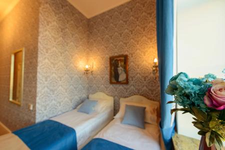 Art Nuvo Palace - 70