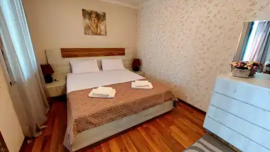 Green Garden Apartments - 7