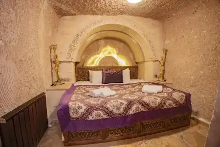 Royal Cave - 68