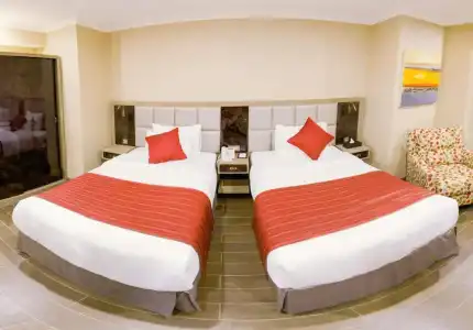 Ramada by Wyndham Bishkek Centre - 12