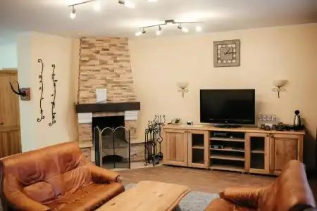 Tau-House - 15