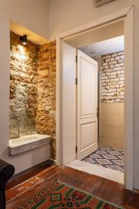 Ali Pasha Apartment - 222