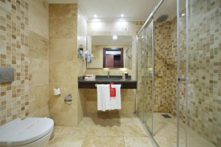 Ramada & Suites by Wyndham Merter - 11