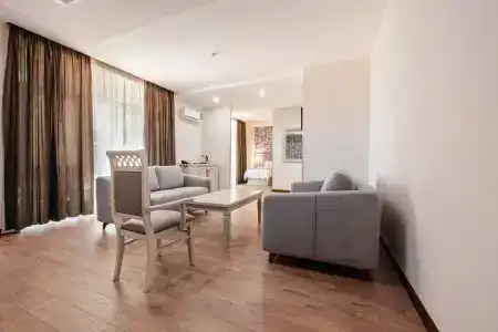 Charos Deluxe Resort & Spa - 4