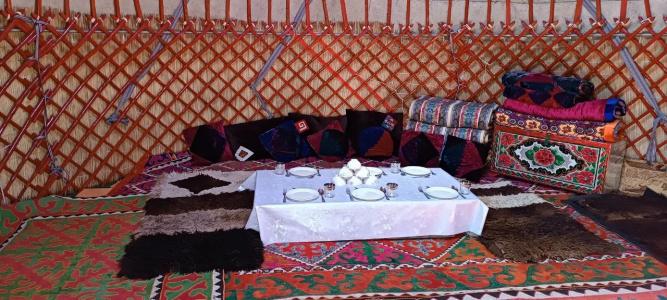Sky Yurts Camping - 6