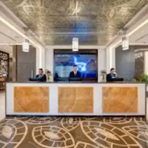 Royal Continental Suites Business Bay - Deluxe Apartments - 4