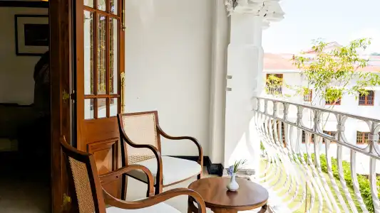 Suisse Kandy - since 1890 - 2