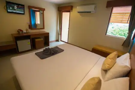 Twin Palms Resort - 9
