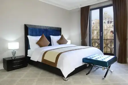 Ambassadori Tbilisi - 18
