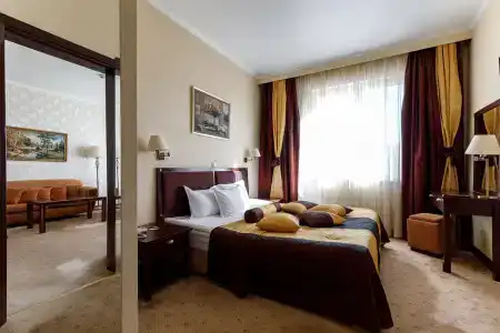 Hotel - 16