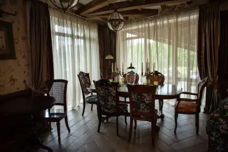 Rassl Country Home - 11