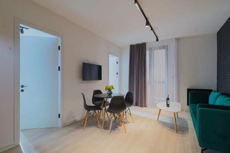Welcome Republic Square Apartments - 11