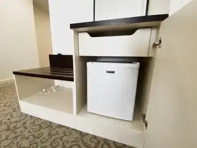 7 Avenue and SPA - 85