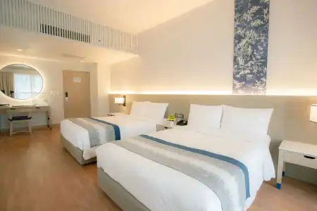 The Royal Paradise & Spa - 142