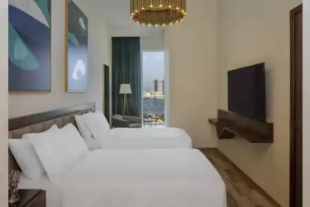 Avani + Palm View Dubai & Suites - 45