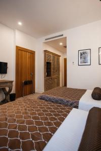 Shirvanshah - 41